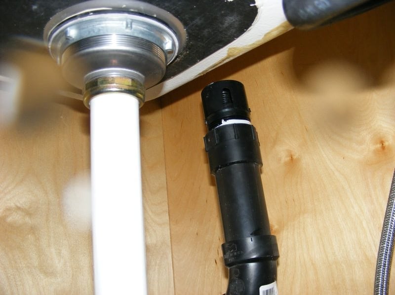 automatic air vent for kitchen sink